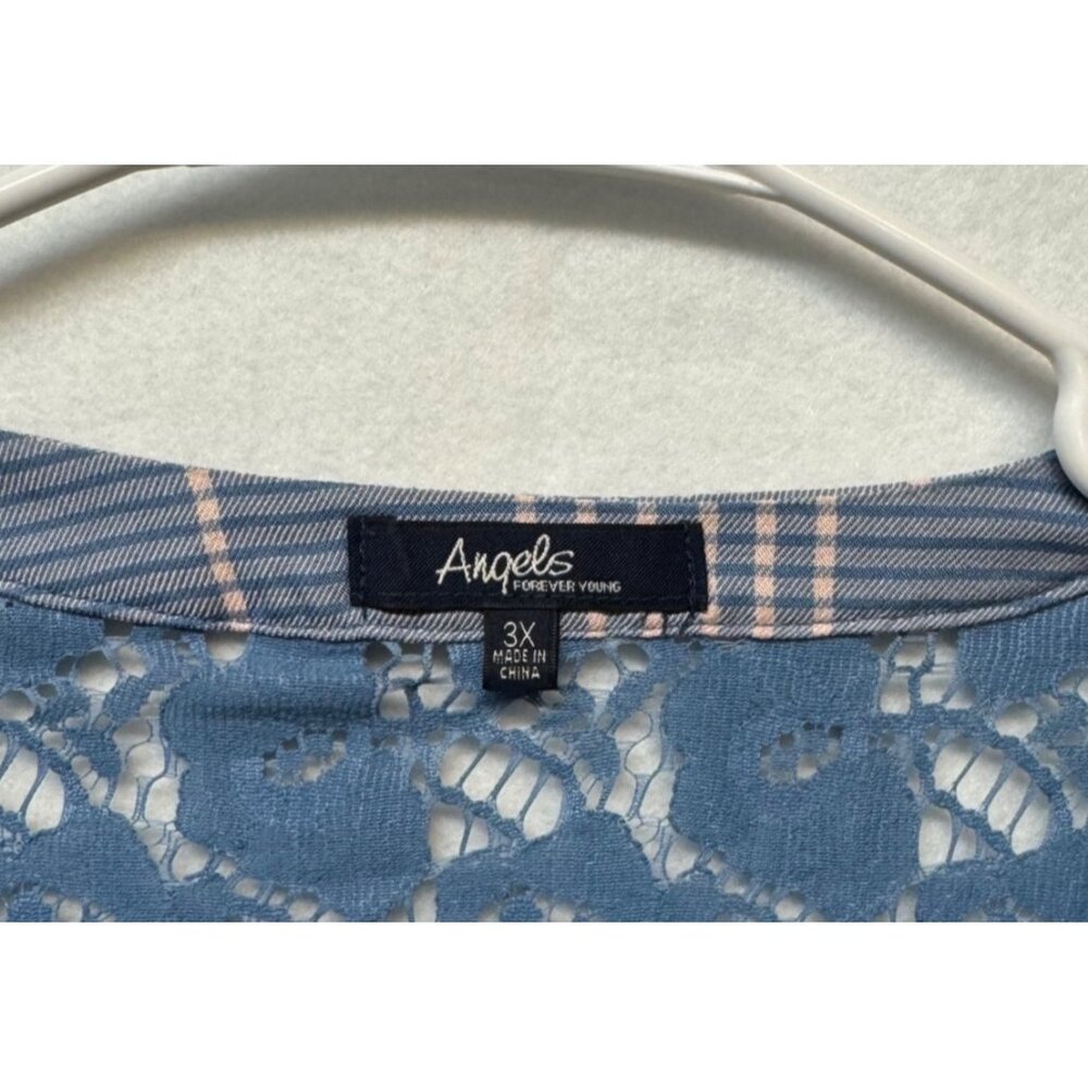 Womens AngelS Plaid Button-Up Blouse With Lace Details 3X - Picture 2 of 8